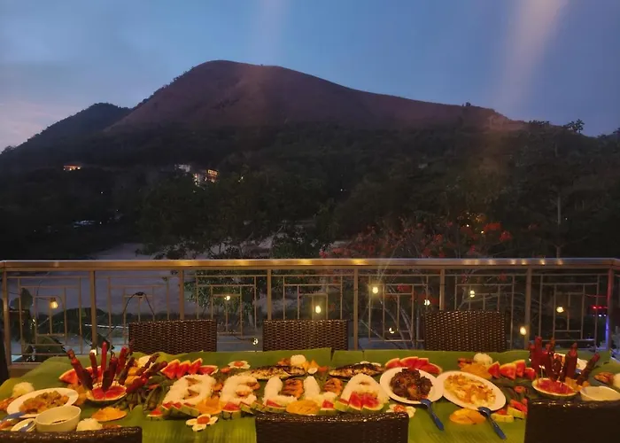 Pets Allowed Hotel Bella Villa Coron
